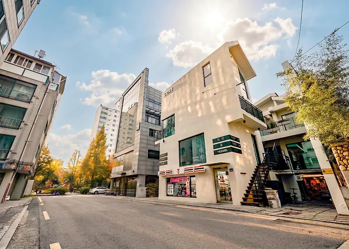 Yt Tailored Service Near Hongik Univ Station Hébergement de vacances *